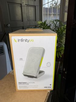 InfinityLab InstantStation Wireless Stand