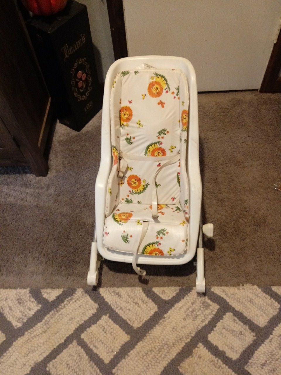 Vintage 70's pumpkin seat for babies