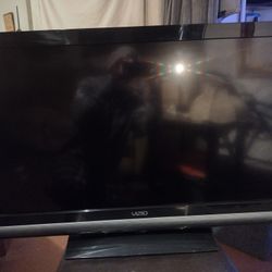 Vizio 37"
