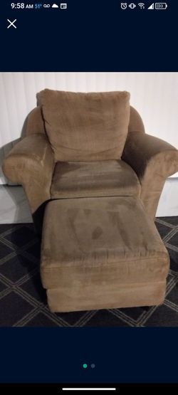 Chair & ottoman