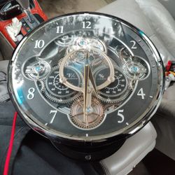 Gadget Musical Motion Clock by SmallWorld Rhythm