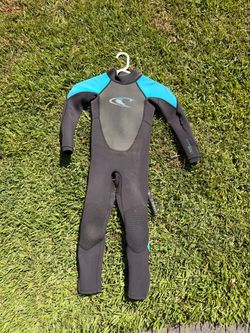 O'Neill Kids 3:2 Wetsuit size 4
