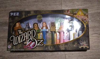 Wizard Of Oz Brand New Pez Dispenser Collection