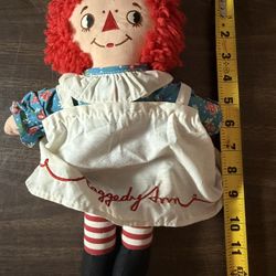 Vintage Applause Raggedy Ann Doll Embroidered Face heart Floral Dress 12"