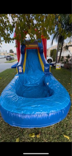 Combo with slide dry/wet