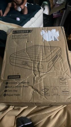 Queen size vosser AIR MATTRESS
