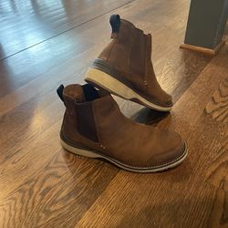 Keen Chelsea Boots Size 10.5