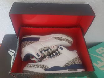 Air Jordan 3 Retro OG Size 9