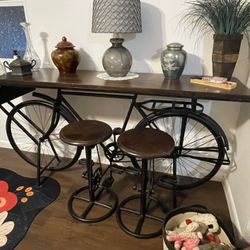 Bicycle Bar Table With Set Of Stools 