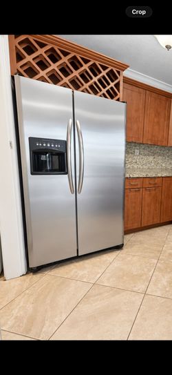 36" STAINLESS STEEL REFRIGERATOR!!!