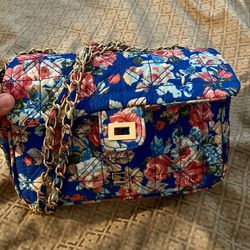 Flower Quilt Purse 