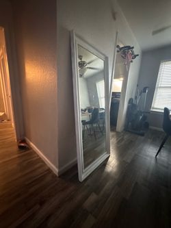 5’5 Mirror