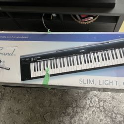 Yamaha Portable Grand Electronic Keyboard Piano 