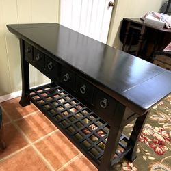 Versatile house piece
