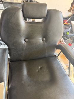 Barber chair