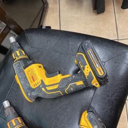 Dewalt