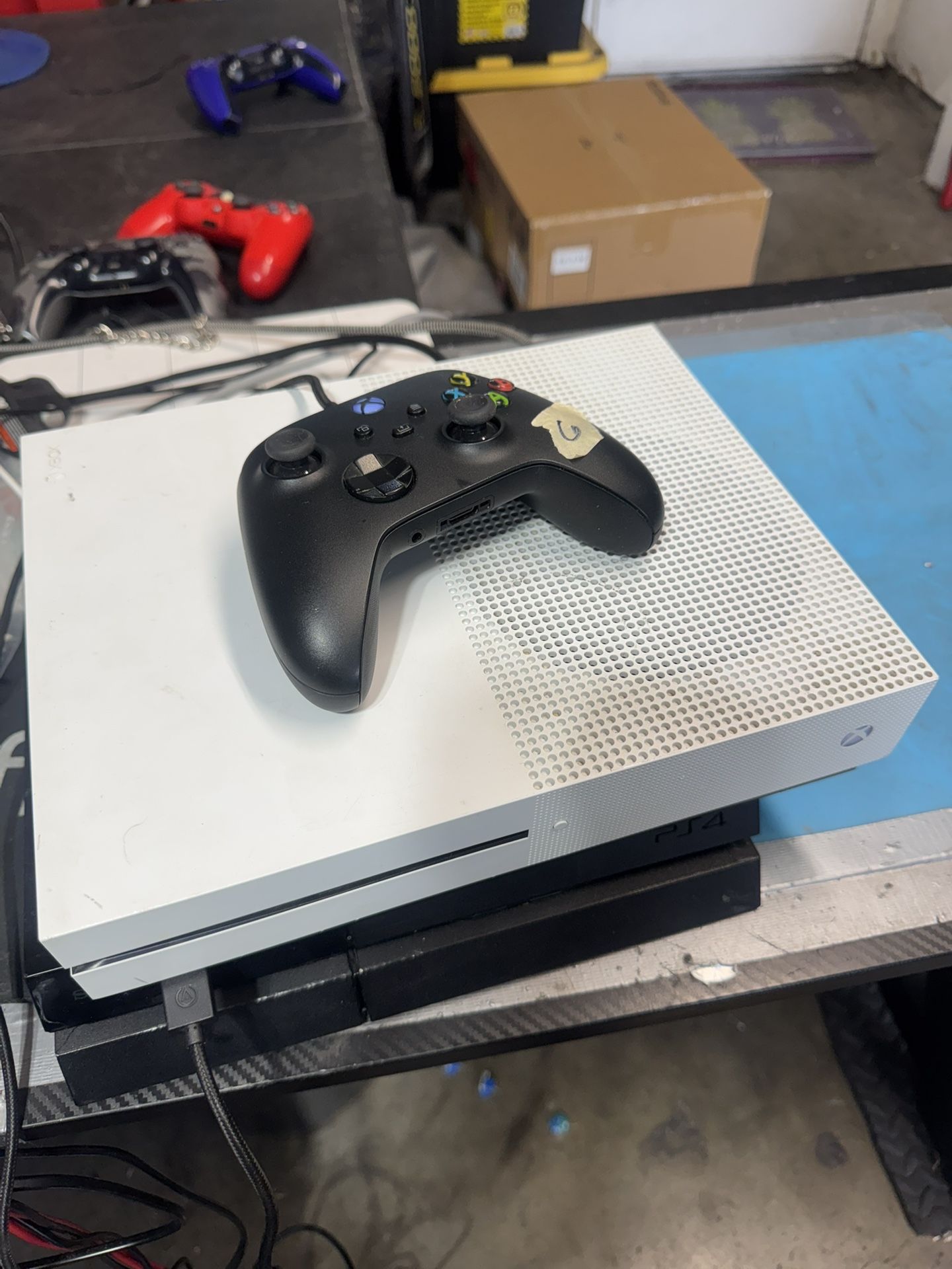 Xbox One S