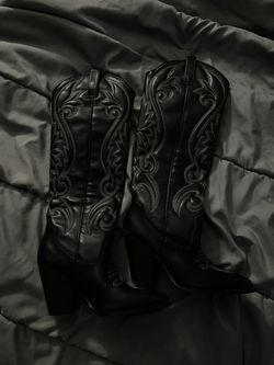 Steve Madden lasso boots