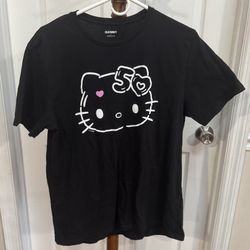 Adult Size L Hello Kitty T-shirt Just $5  
