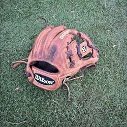 Wilson A2000