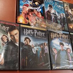 Harry Potter DVD Collection  With Glasses 