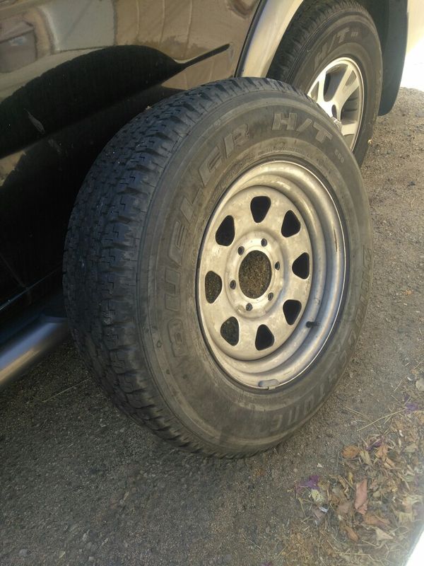 Spare tires x Nissan pathfinders 16 size for Sale in Fontana, CA - OfferUp