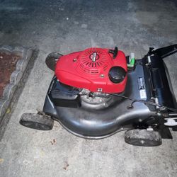 Honda Lawn Mower Self Propelled Easy Start With Speed Control  Works Perfect For Your Business 