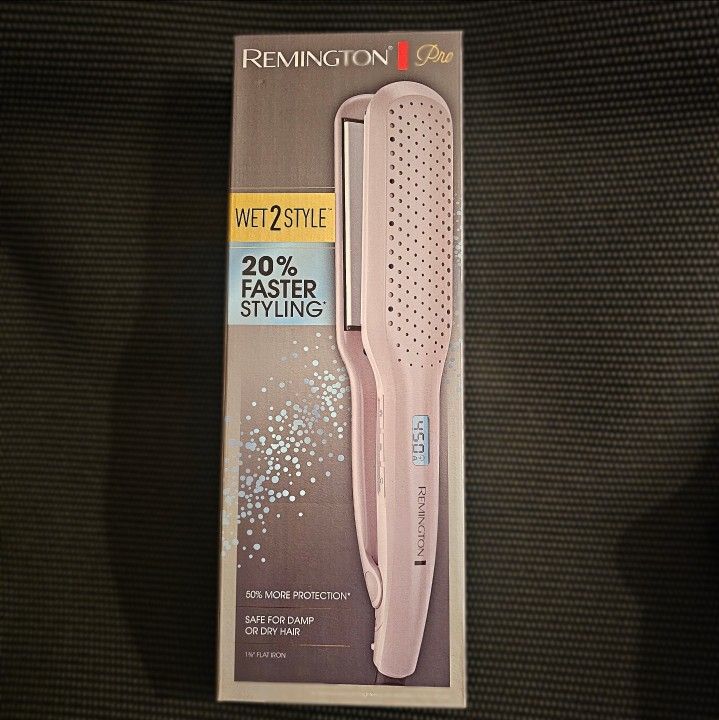 Remington Pro Wet2Style Flat Iron - Brand NEW