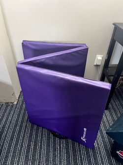 Gymnastics mat