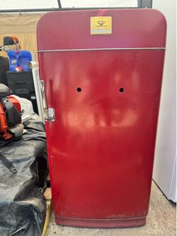 Frigidaire Kegerator