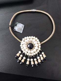 Pearl Collar Necklace