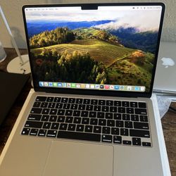 fast powerful m3 macbook air 2024 with box 