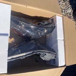 Tinted Headlights.  2010 Subaru Legacy Sedan