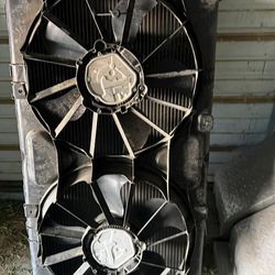 Silverado sierra radiator fan