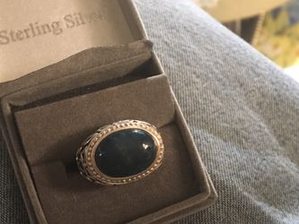 Multi topaz butterfly ring