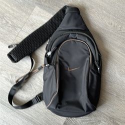 Nike shoulder bag