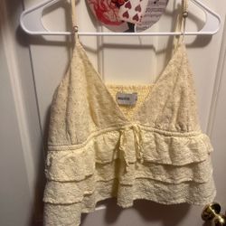 Hollister CO. Ruffle top, yellow