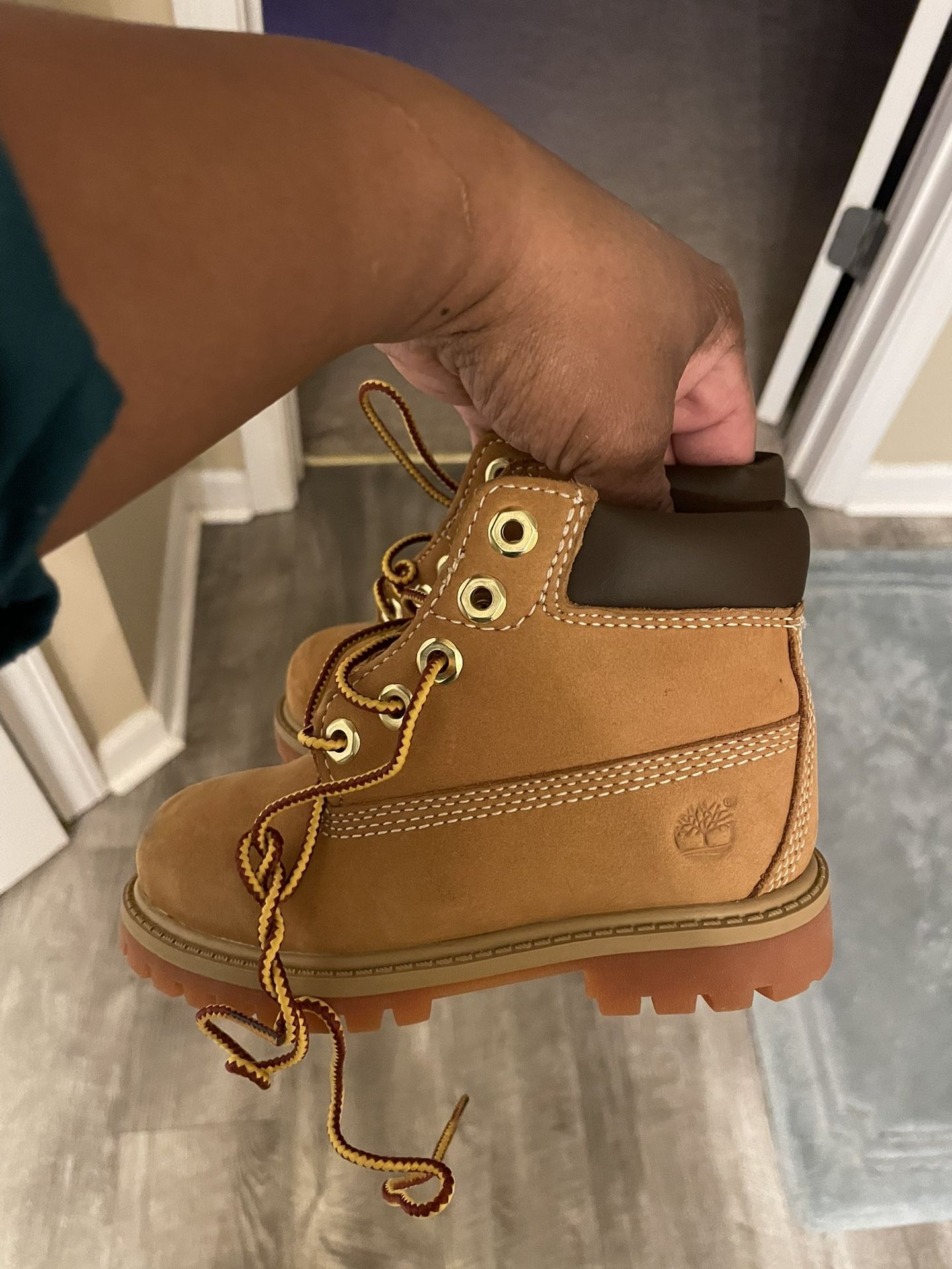 Size 9 Toddler Timberlands Like NEW!