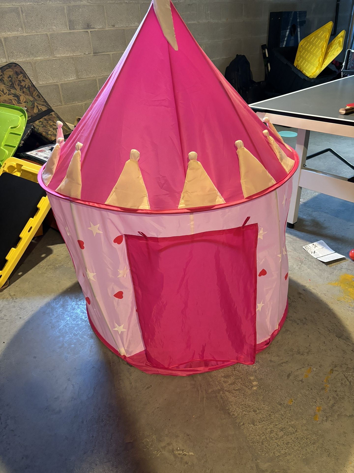 Castle Pop Up Tent