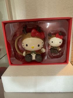 Hello kitty Christmas mug set