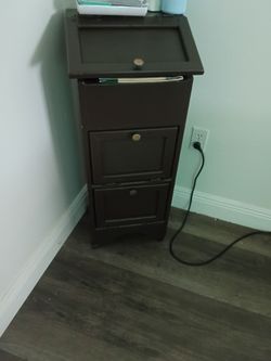 Medicine cabinet