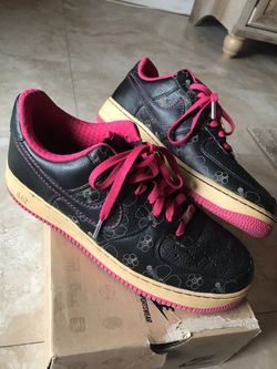 Mens Nike sneaker-size 10.5