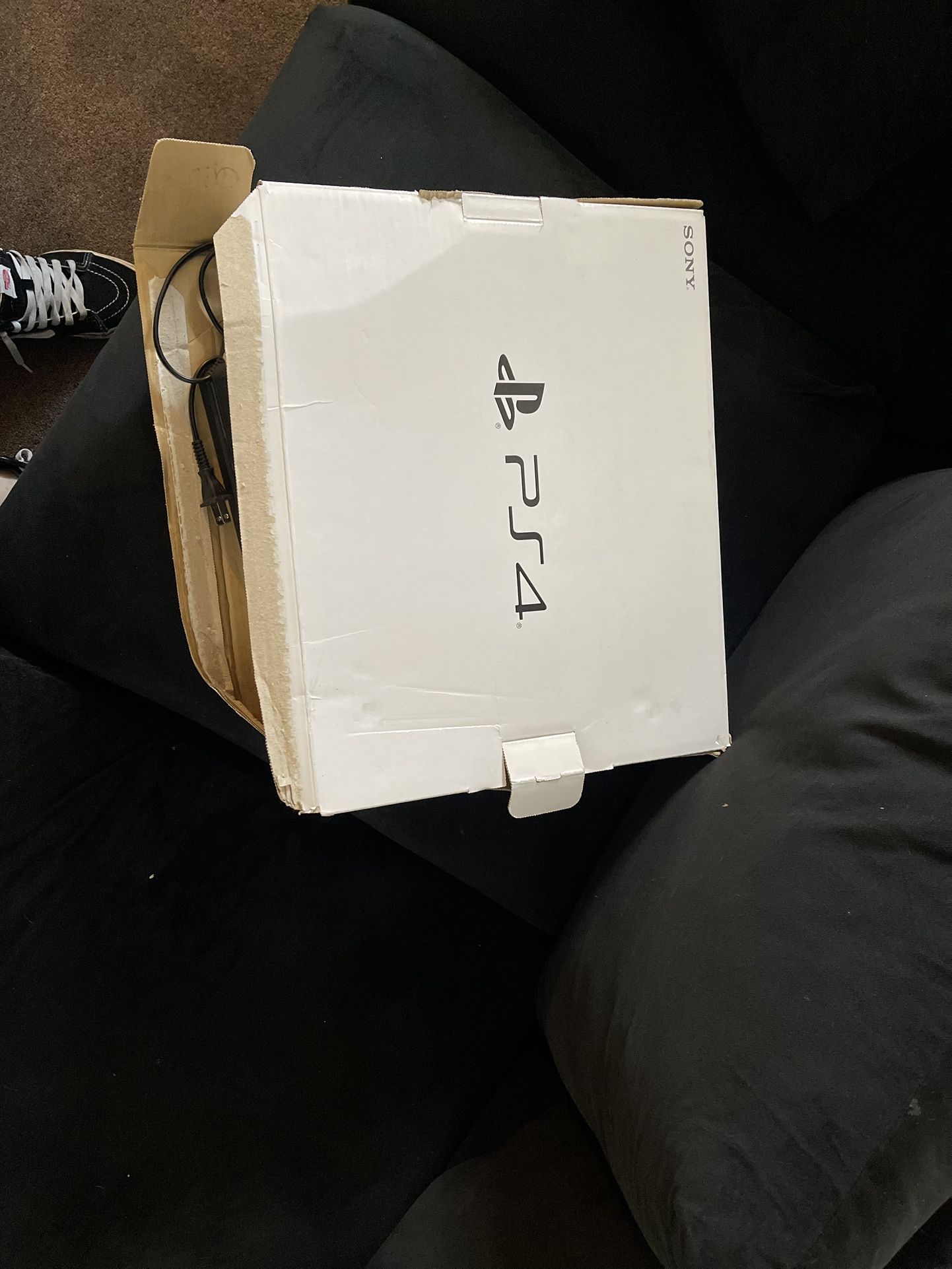 PS4 With Wires & Controller In Box