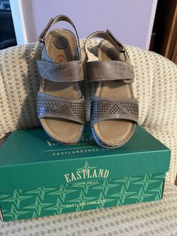 Italina Women’s Sandal New