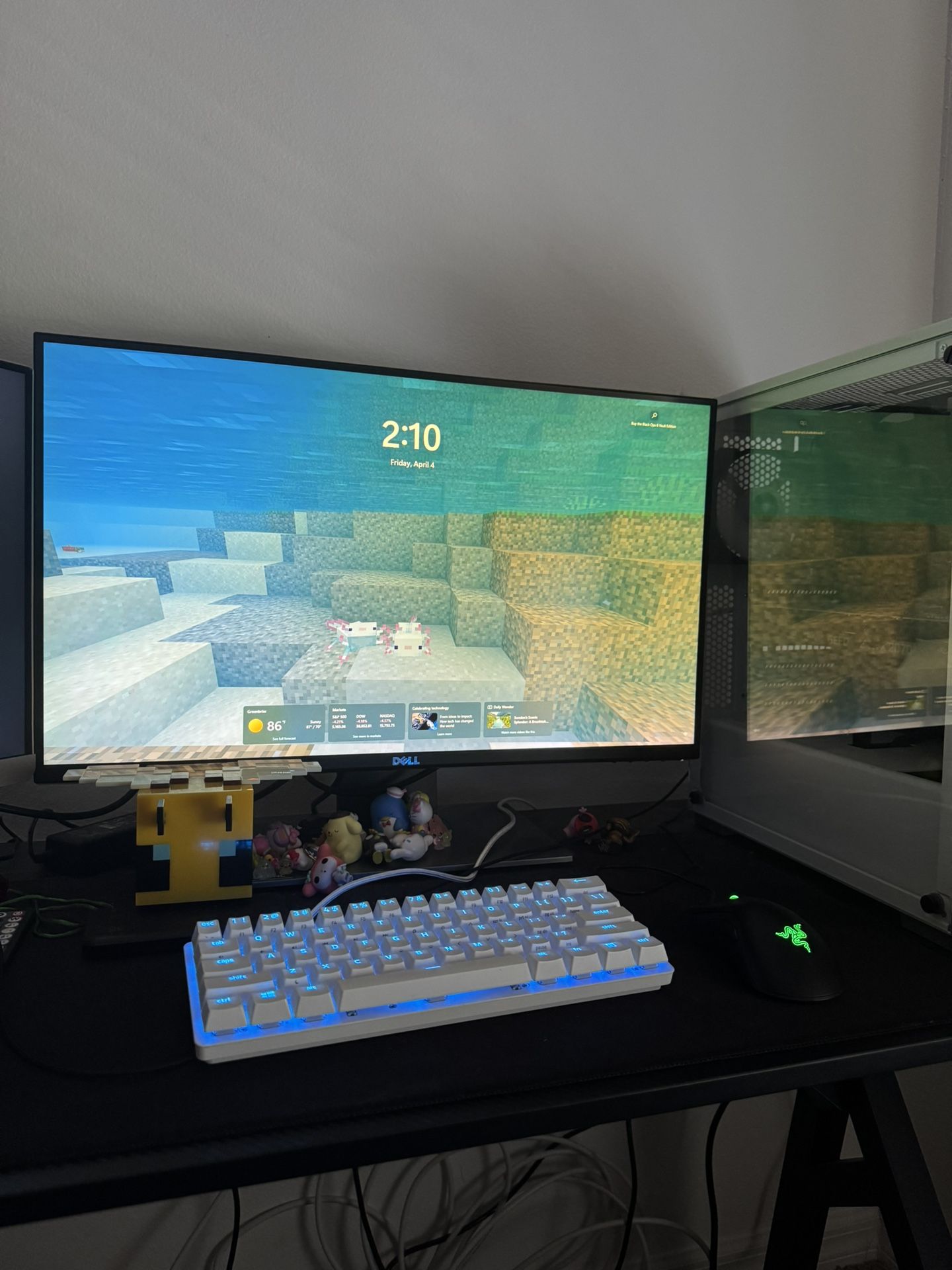 Custom Built Gaming PC With Accessories 