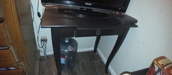 Small Black Vanity table