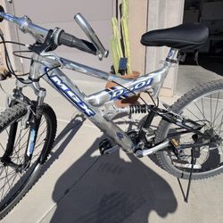 Mongoose  MGX (like New) & Trek 7000 (older Model) 