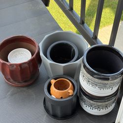 Assorted pots