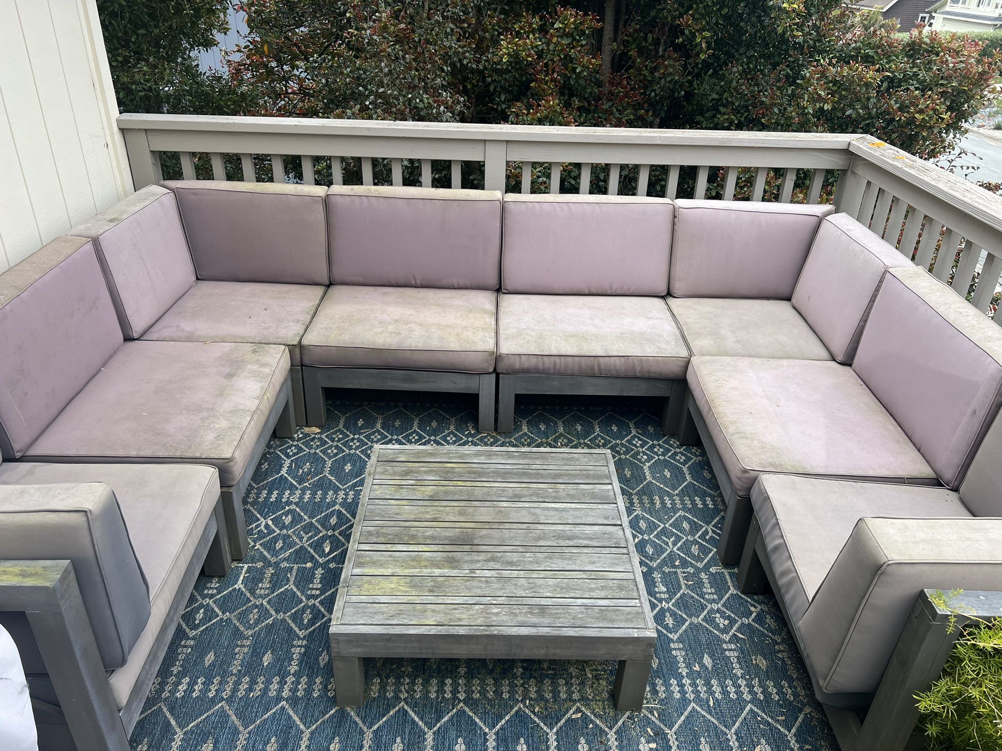 FREE Yard Sectional Seating With Table & Rug
