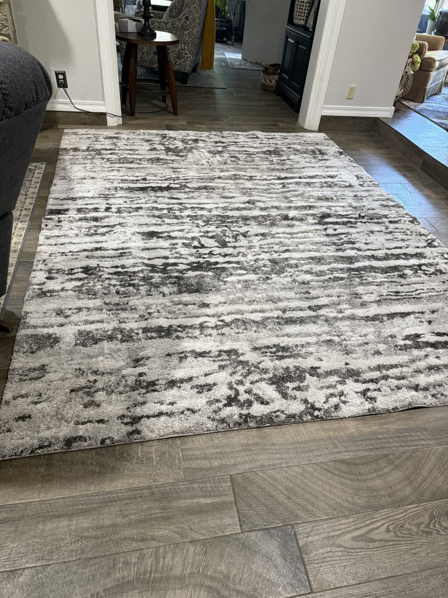 NEW —8x10FT— Rhynes Rhodes Rug $150 OBO